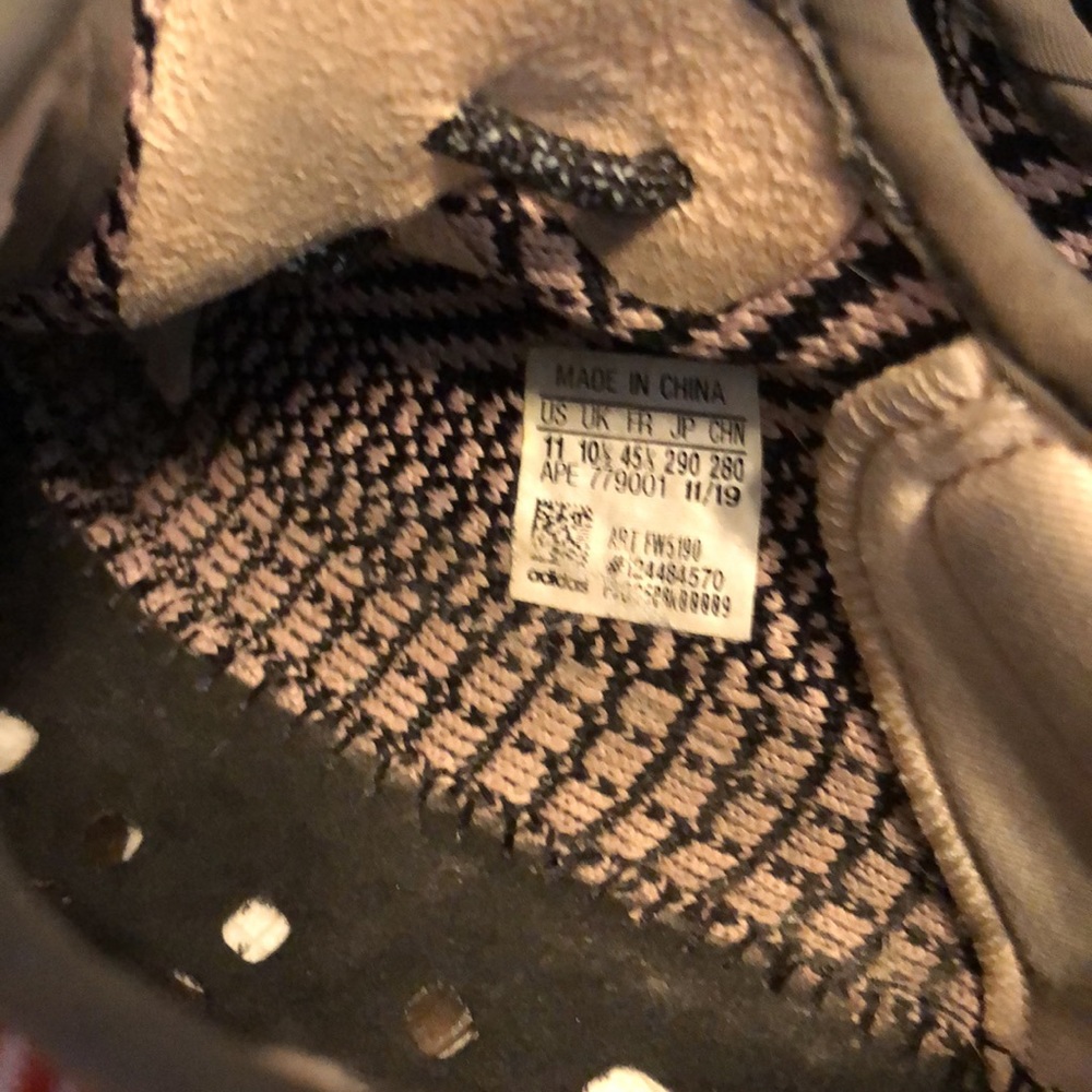 YEEZY BOOST 350 V2 US 11 OG box proof of purchase - Picture 5 of 13